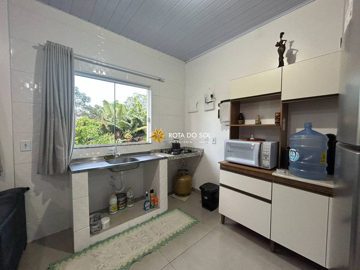 Casa e residencial à venda Praia Bombas Bombinhas SC — foto 11