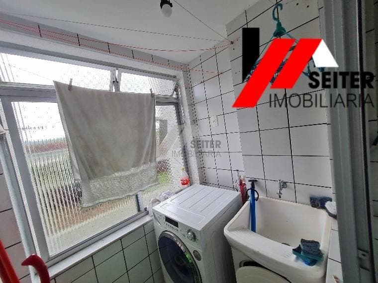 Apartamento 2 dormitorios mobiliado a venda Itacorubi Florianopolis