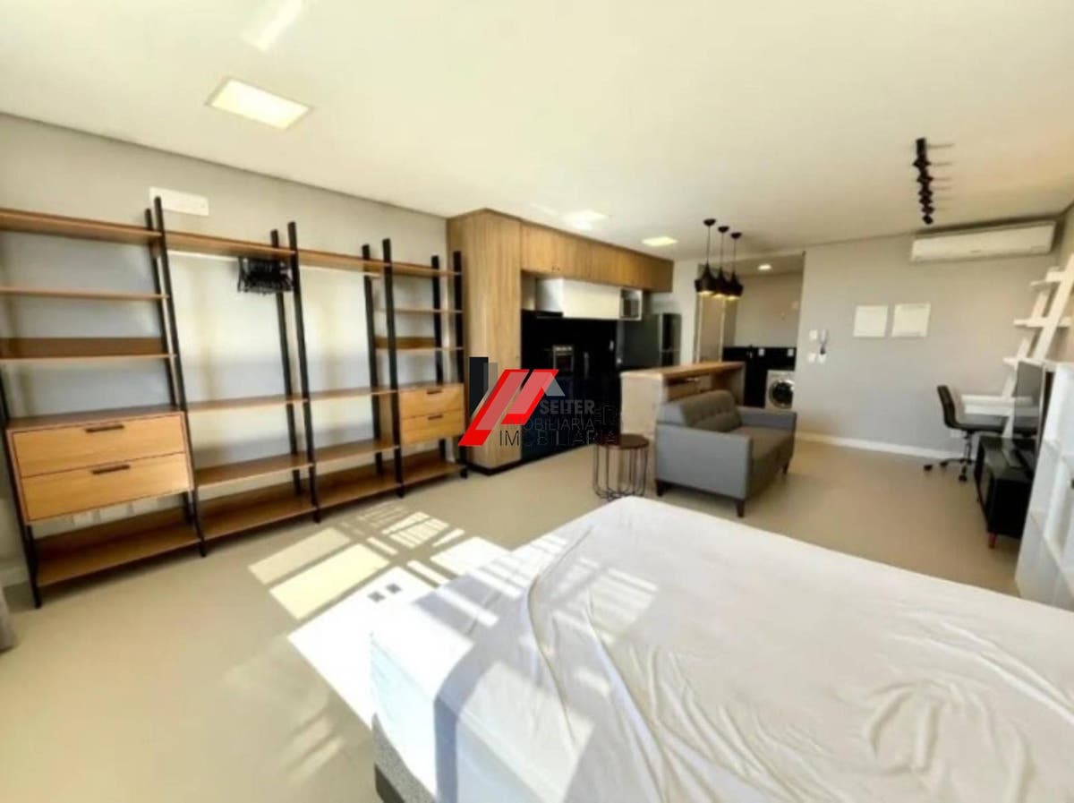 Studio para alugar no Centro de Florianópolis