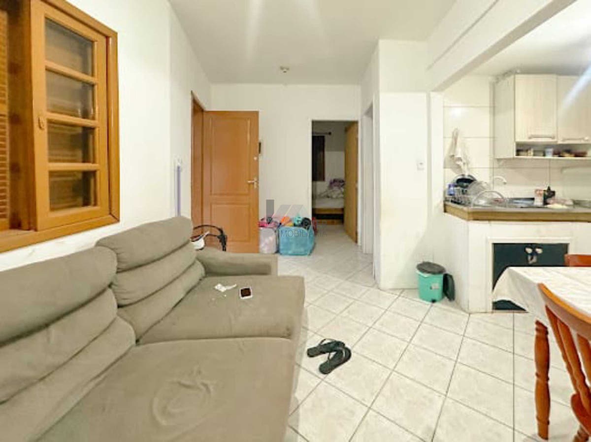 Casa de 5 dormitórios para Venda na Cachoeira do Bom Jesus- Florianópolis