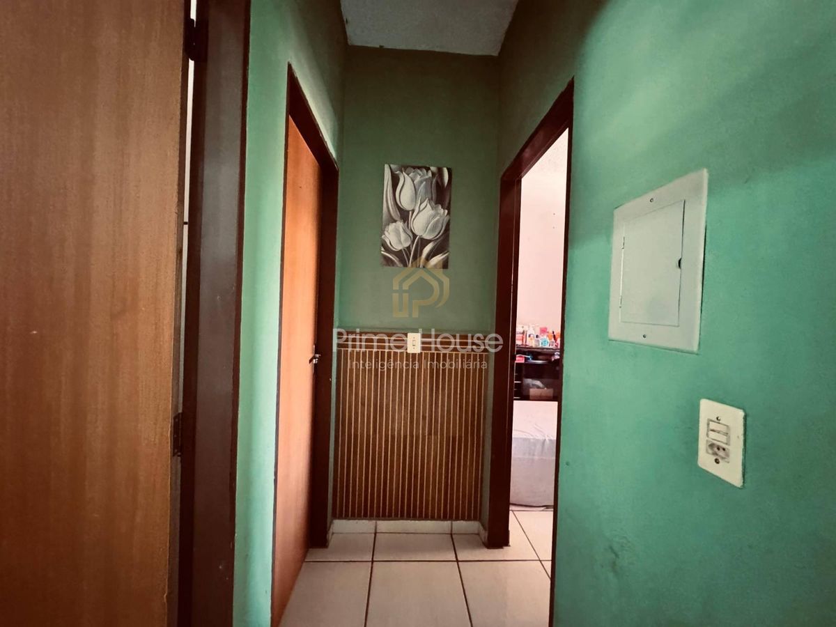 Vende-se Casa no Condomínio Serra Azul 1