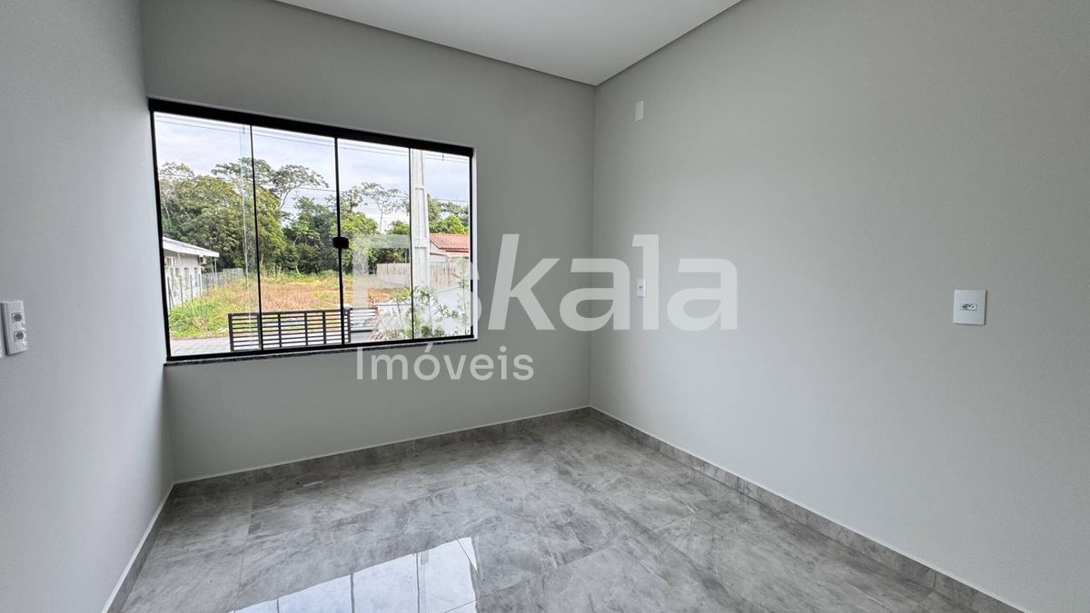 Casa Geminada Com 02 Quartos Nereu Ramos - Jaraguá Do Sul