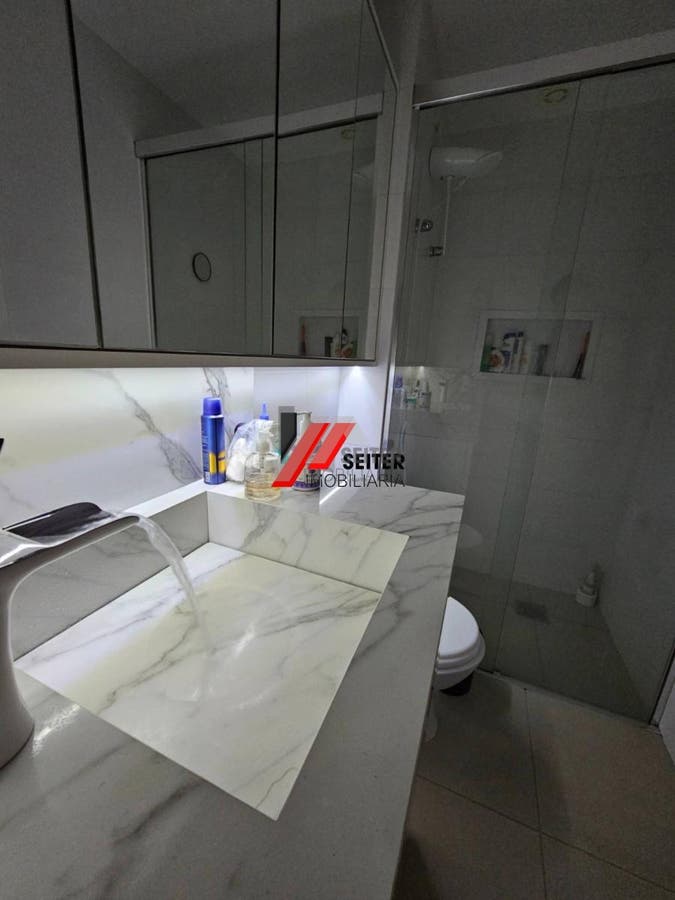 Apartamento venda 2 dormitorios suite Itacorubi Florianopolis