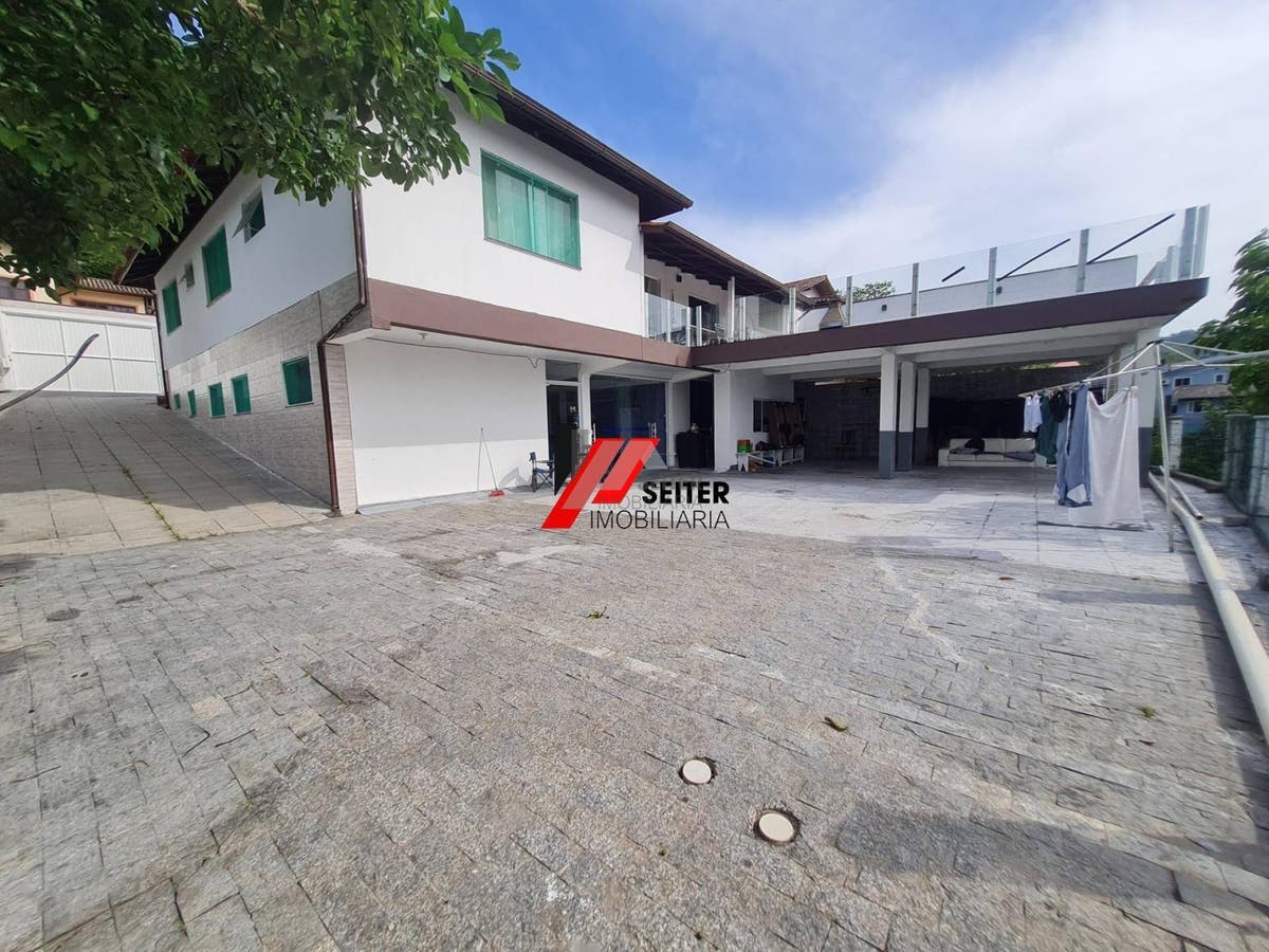 Casa a venda no Córrego Grande Florianópolis