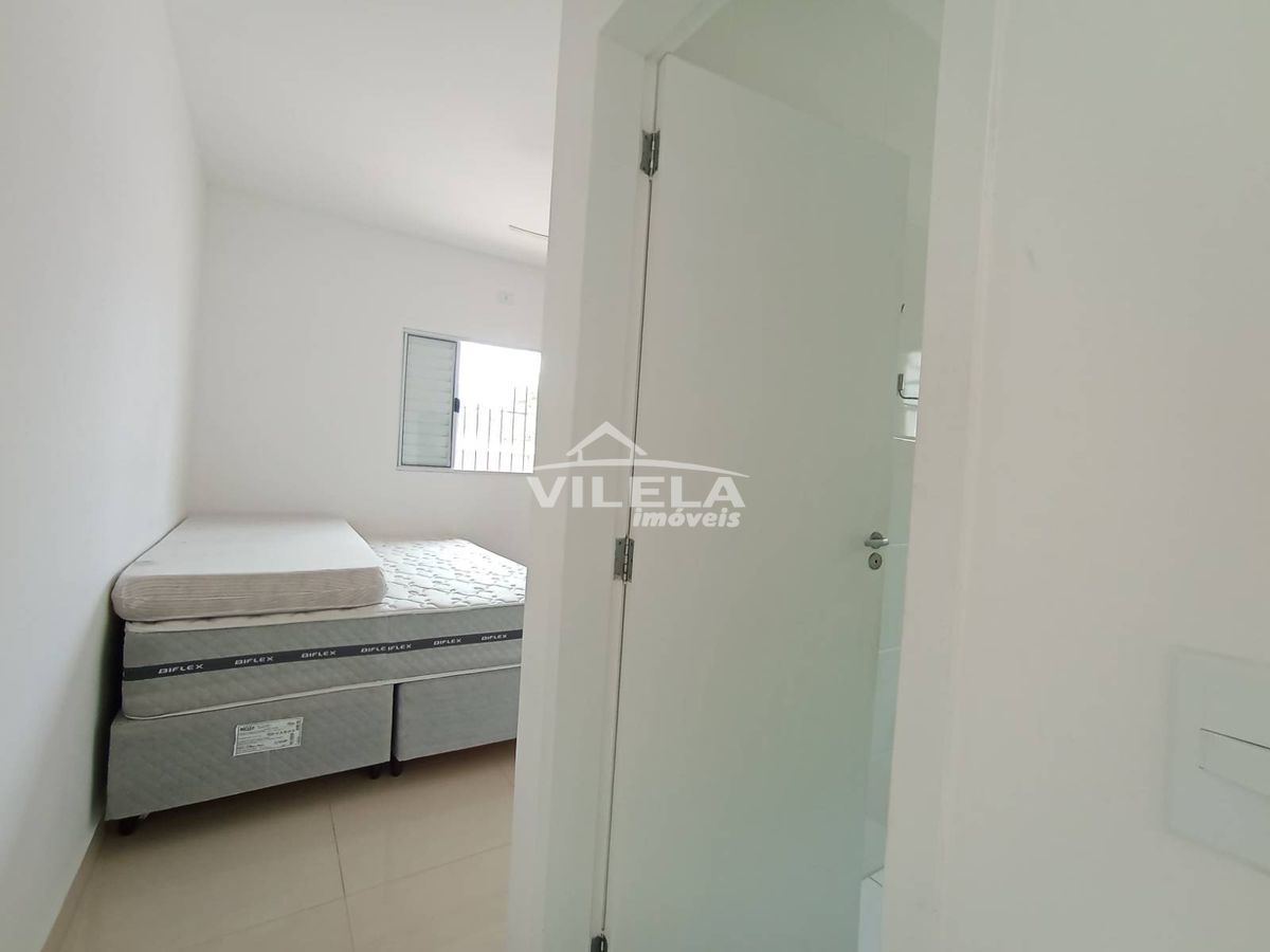 Linda casa com piscina no morro do algodão