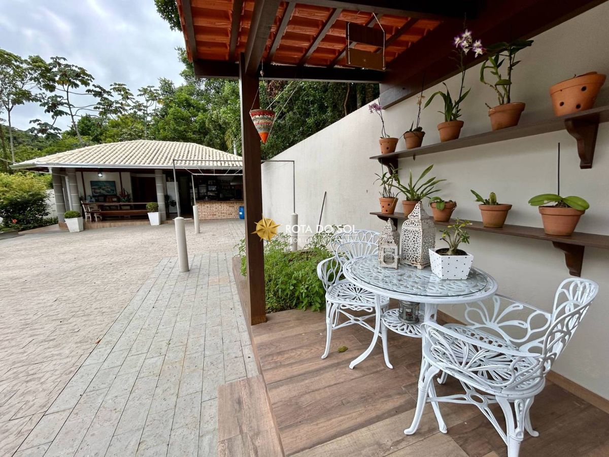 Casa de praia com piscina 5 quartos à venda Praia Centro Bombinhas SC - 44