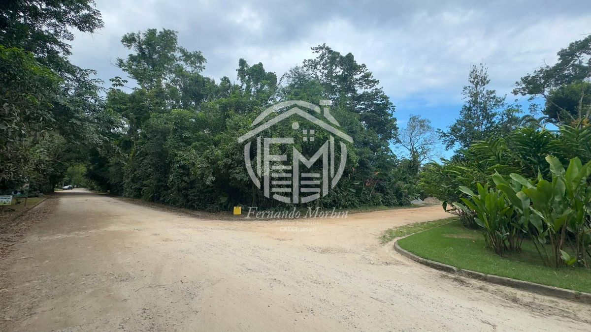 Terreno de Esquina no Lado Par de Itamambuca – Excelente Oportunidade de Investimento