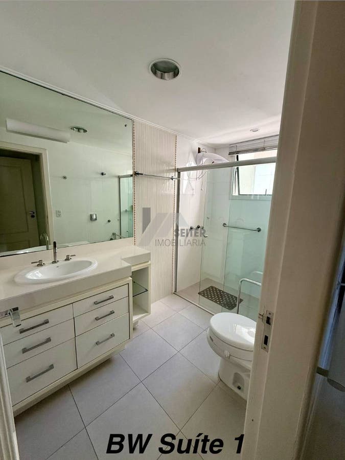 Apartamento 3 Dormitórios a Venda no Centro Florianópolis