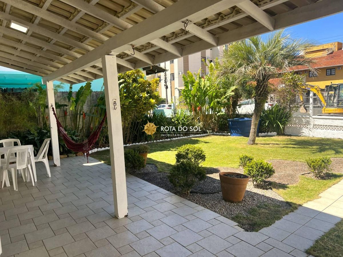 Casa 3 Quartos Próxima ao Mar Praia Bombas Bombinhas SC - 7