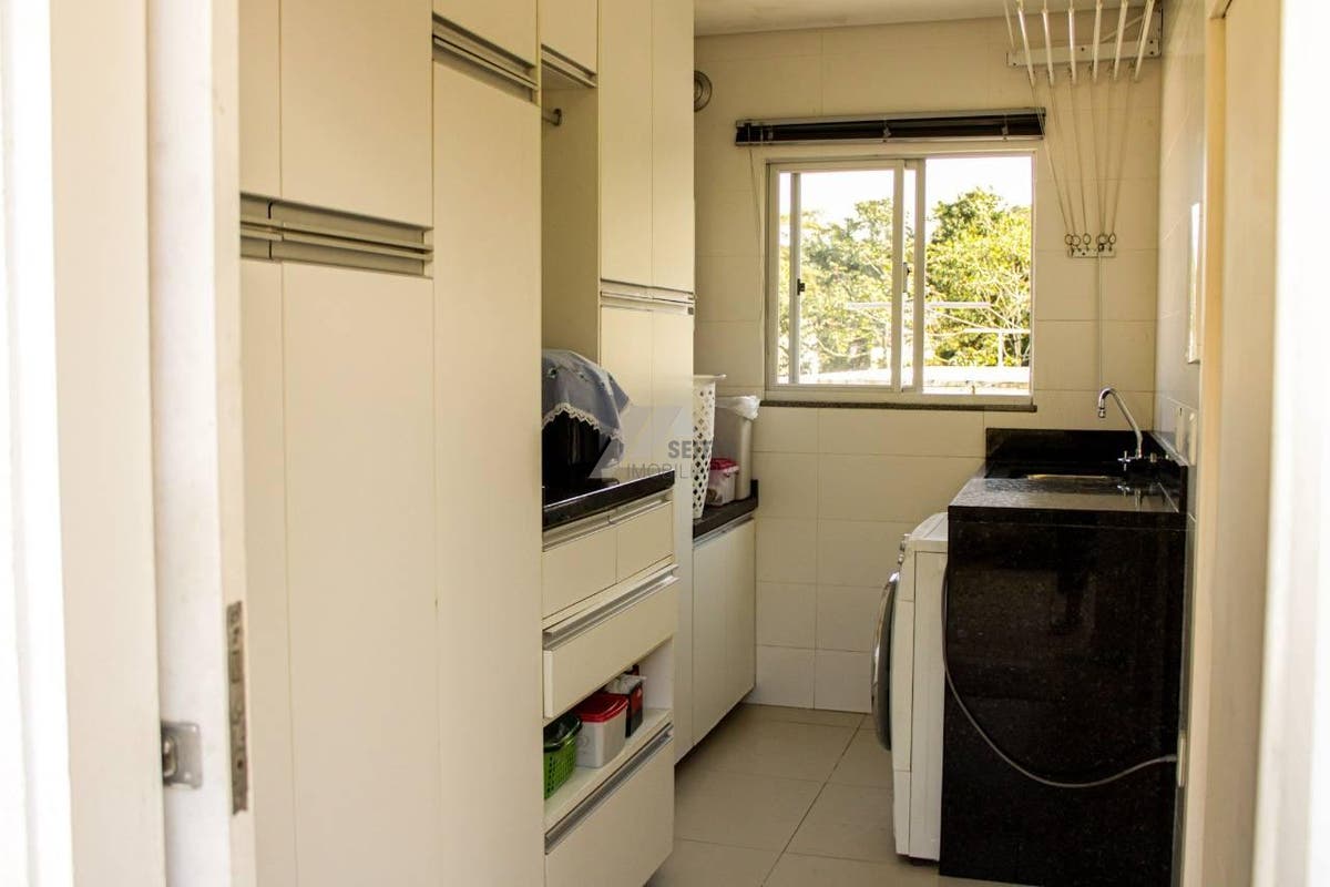 Cobertura com 3 quartos, Pantanal - Florianópolis