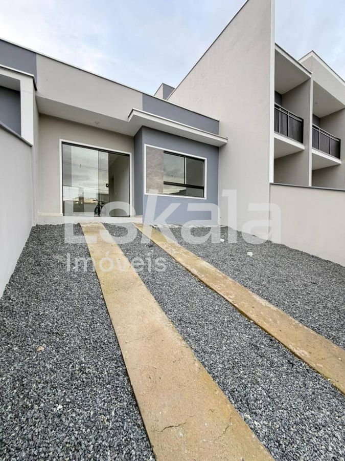 Casa Geminada com 02 Dormitórios Rio Branco - Guaramirim