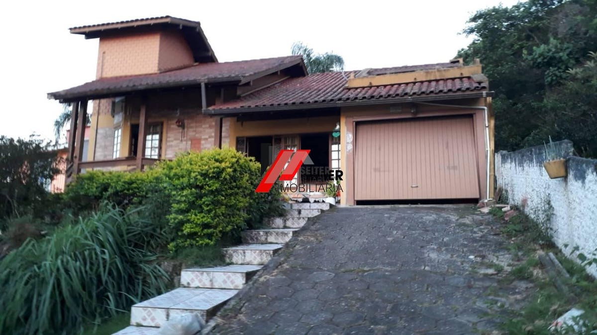 Casa a venda em Ribeirão da Ilha