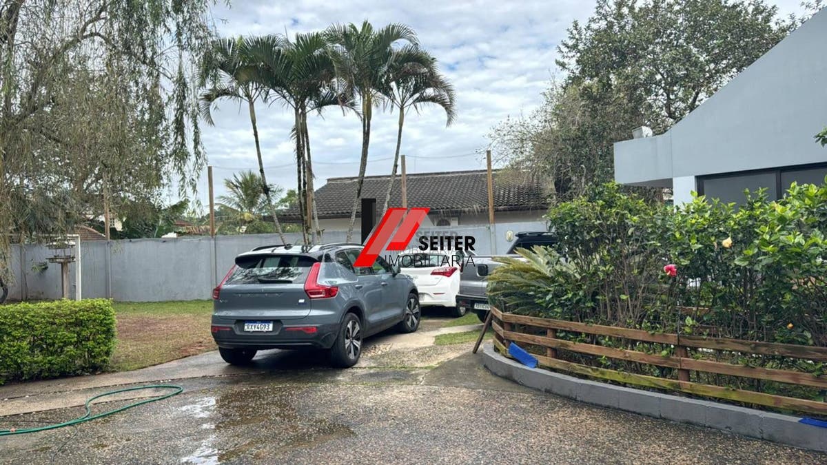Casa com 5 quartos no bairro João Paulo em Florianópolis