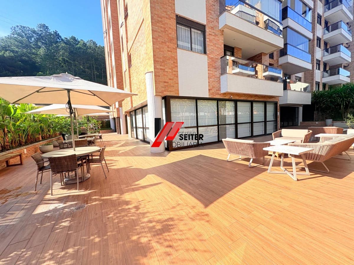Apartamento à venda no Itacorubi Florianópolis