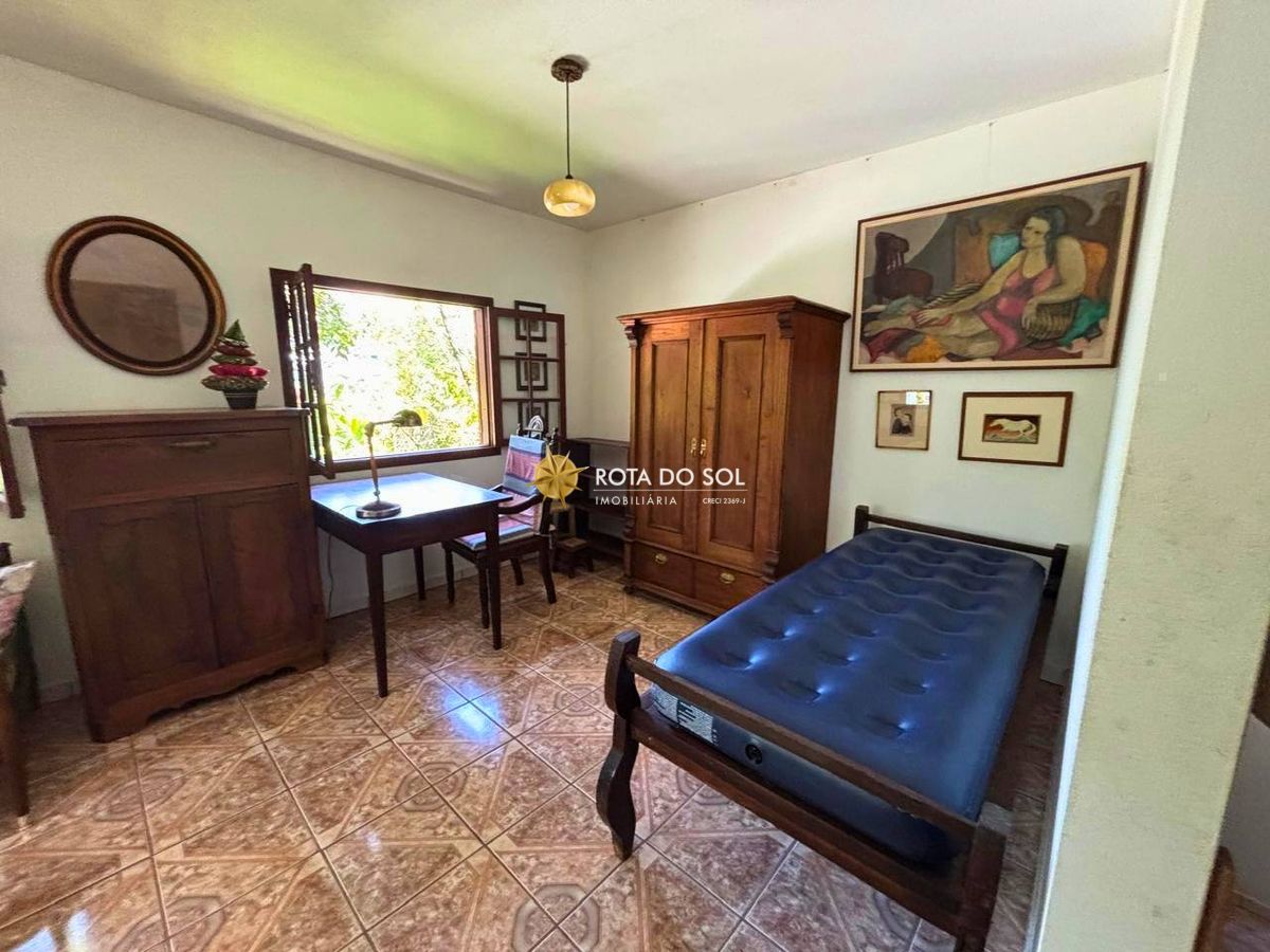Casa 4 Dormitórios Praia Bombas Bombinhas SC - 17