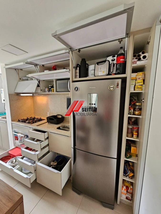 Apartamento venda 2 dormitorios suite Itacorubi Florianopolis