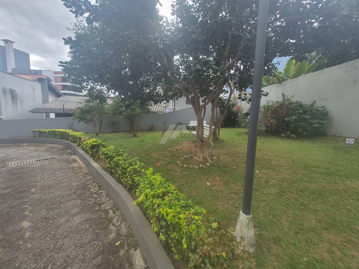 Apartamento com 2 quartos, Carvoeira - Florianópolis