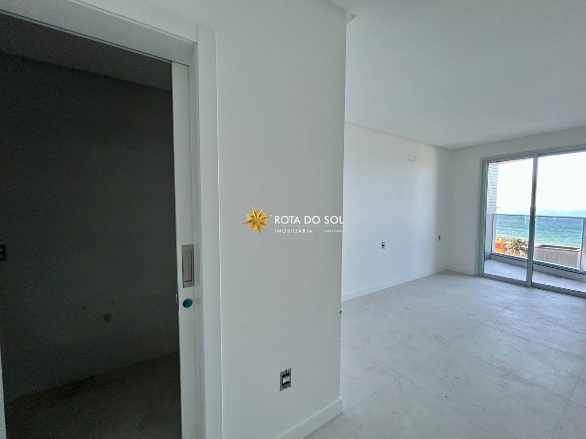 Farol de Bombas Apartamento 3 suítes novo vista mar Praia Bombas Bombinhas SC — foto 9