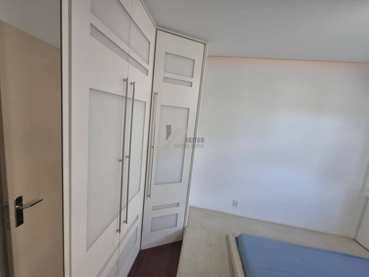Apartamento com 2 Dormitórios Semimobiliado para Locação no Itacurubi