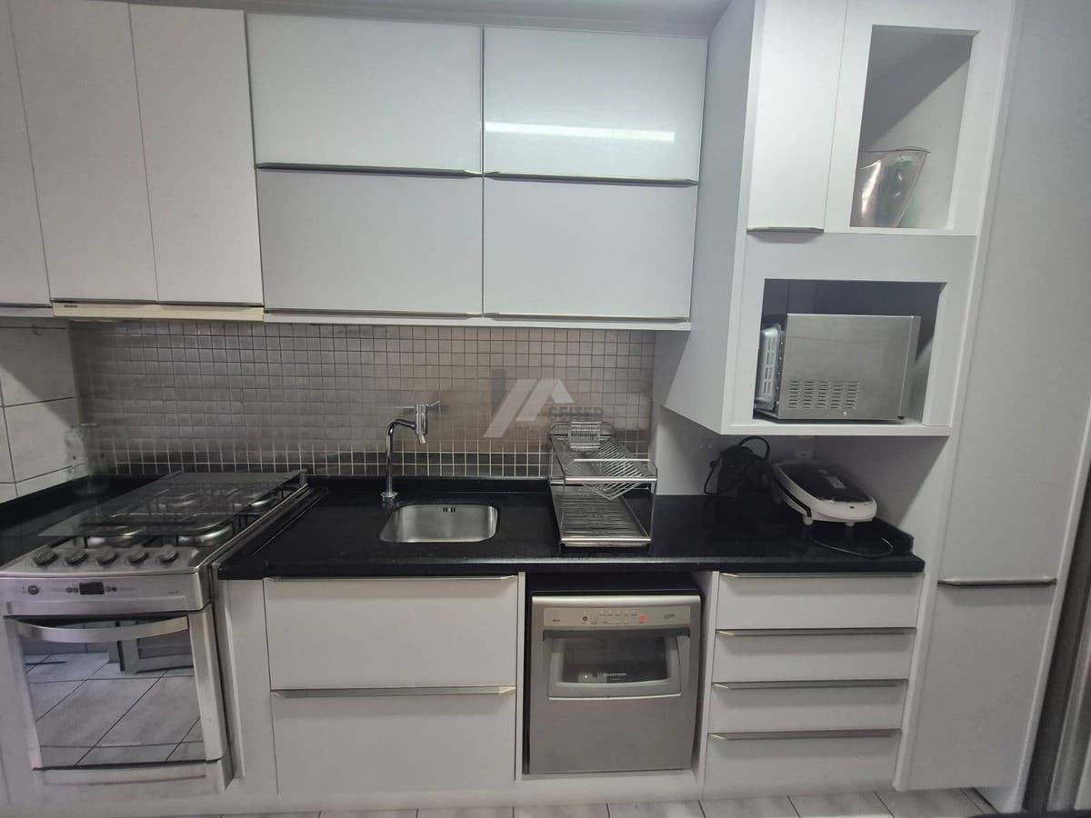 Apartamento com 2 Dormitórios Semimobiliado para Locação no Itacurubi