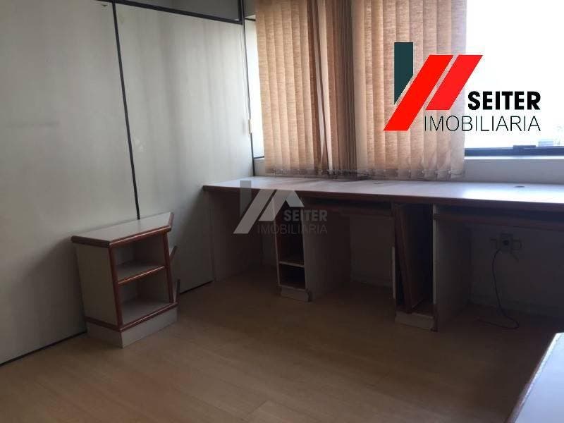 Sala comercial a venda no Centro de florianopolis - foto 1