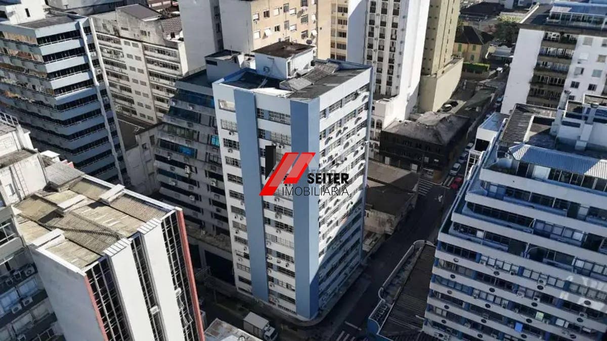 Sala comercial à venda no Centro de Florianópolis