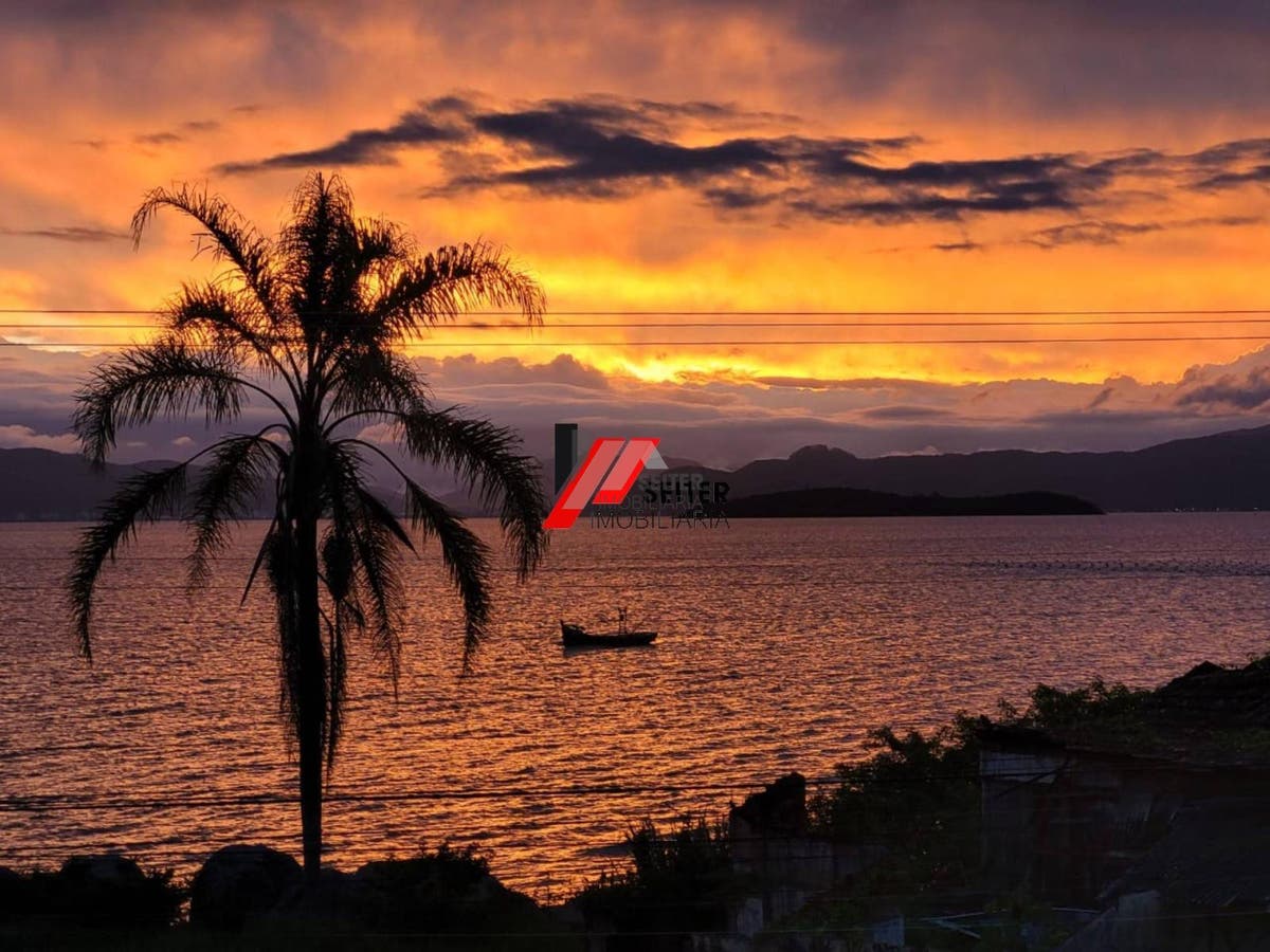 Casa á venda em Santo Antônio de Lisboa Florianópolis