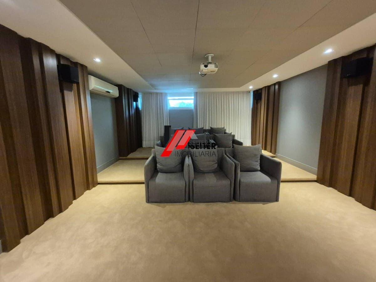 Apartamento de 2 dormitórios alto padrão para locação na Agronômica Florianópolis