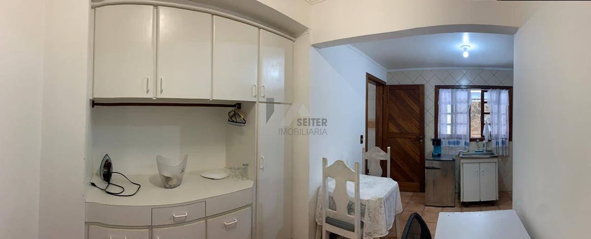 Casa com 5 quartos, Córrego Grande - Florianópolis
