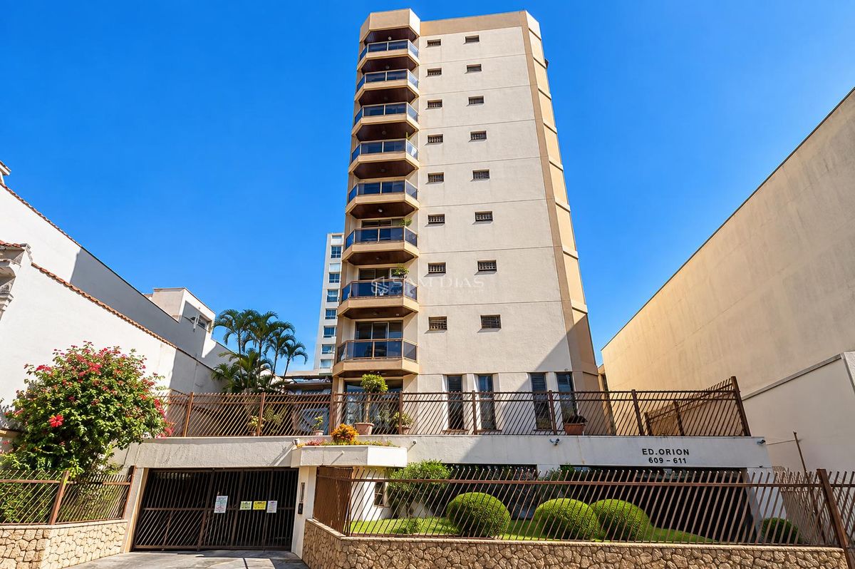 Apartamento, 3 quartos, 142 m² - Foto 2