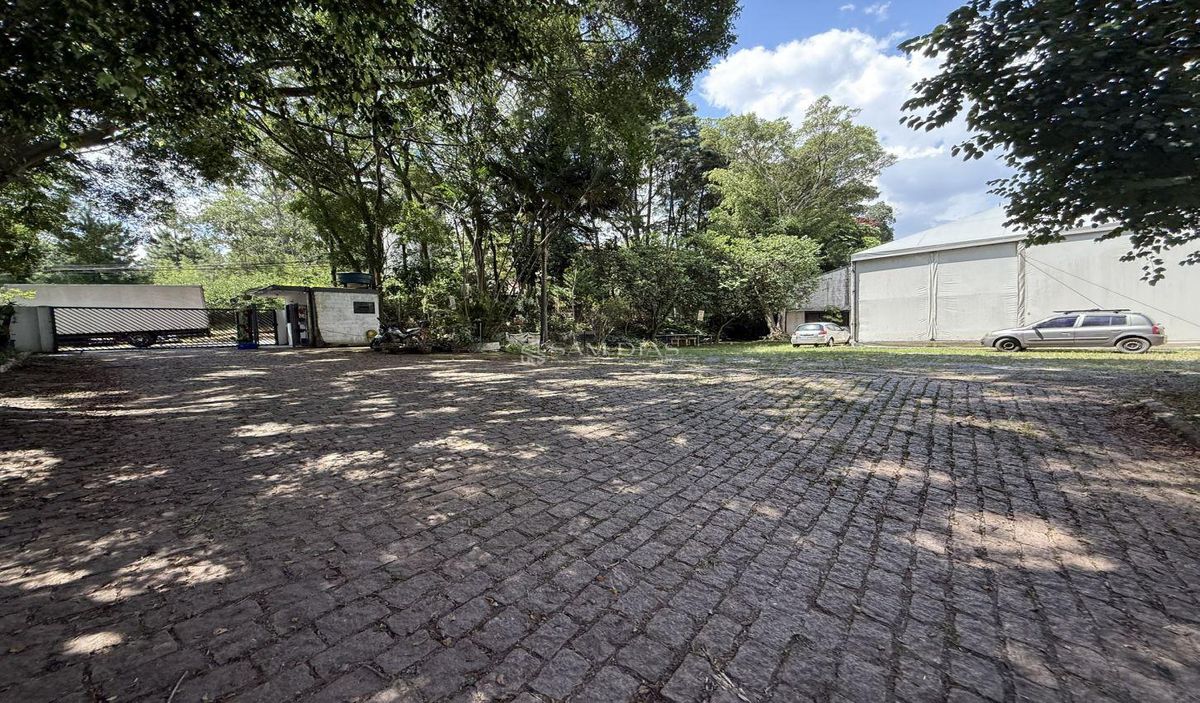 Depósito-Galpão, 924 m² - Foto 1
