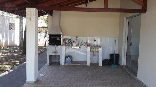 Casa com 1 quarto, Costa Azul II - Avaré. Foto 2