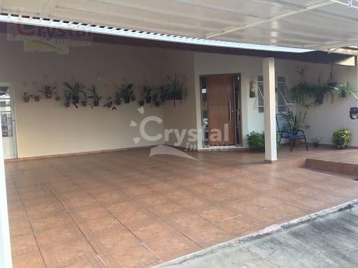 Casa com 3 quartos, Vila São Judas Tadeu - Avaré. Foto 2