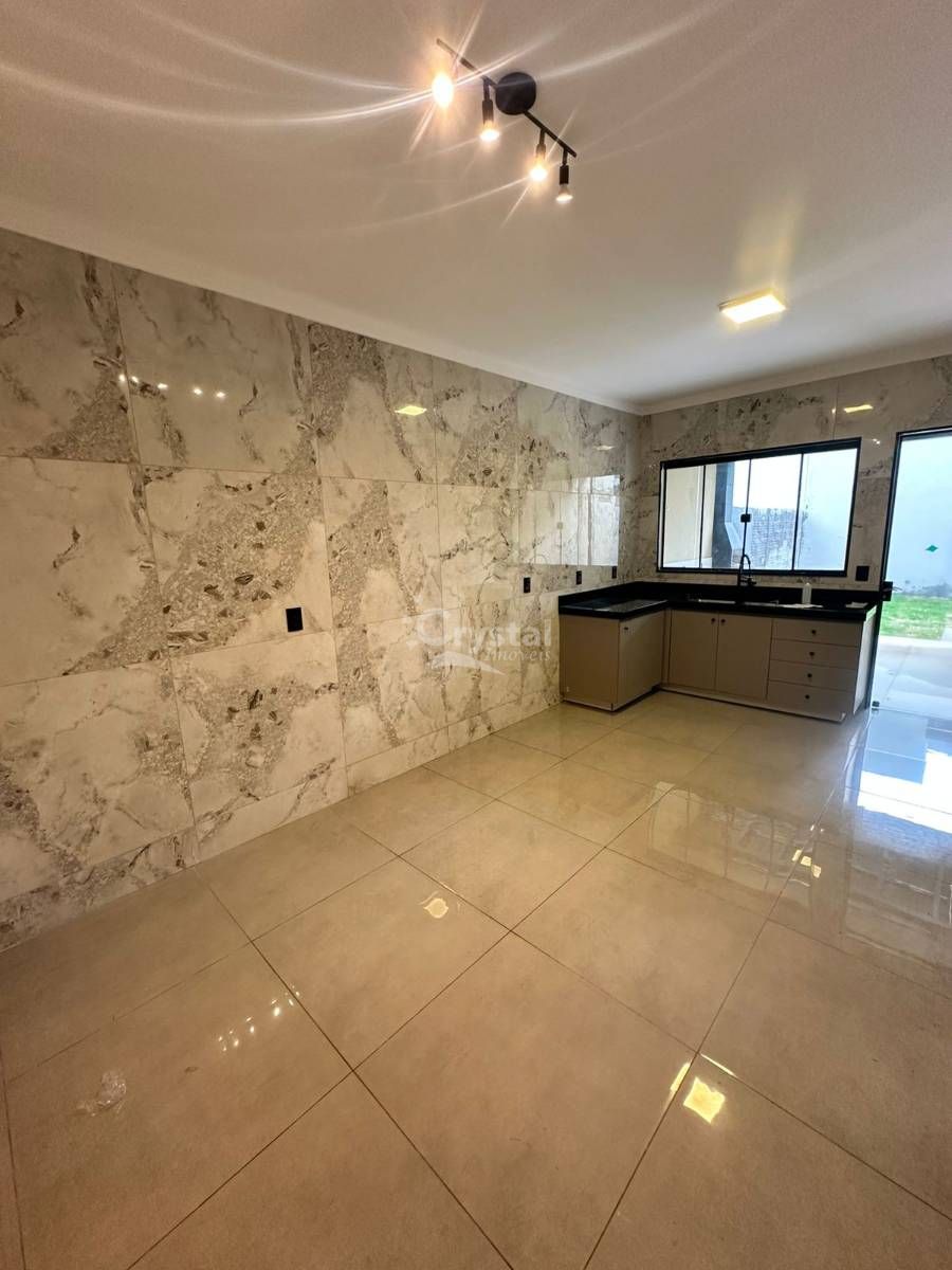 Casa à Venda com 3 Quartos e Móveis Planejados em Villa Jatobá - Avaré. Foto 2