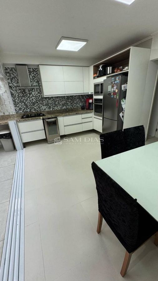 Sobrado, 3 quartos, 200 m² - Foto 12