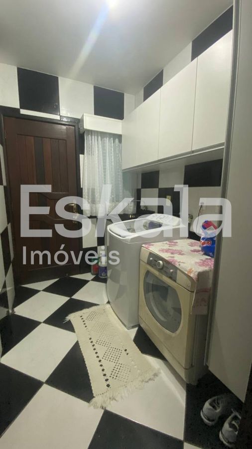 Casa Semi Mobiliada Com 03 Quartos Ilha Da Figueira - Jaraguá Do Sul