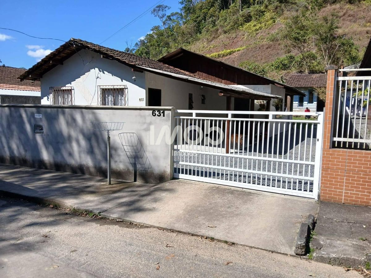 Casa, 3 quartos, 126 m² - Foto 2