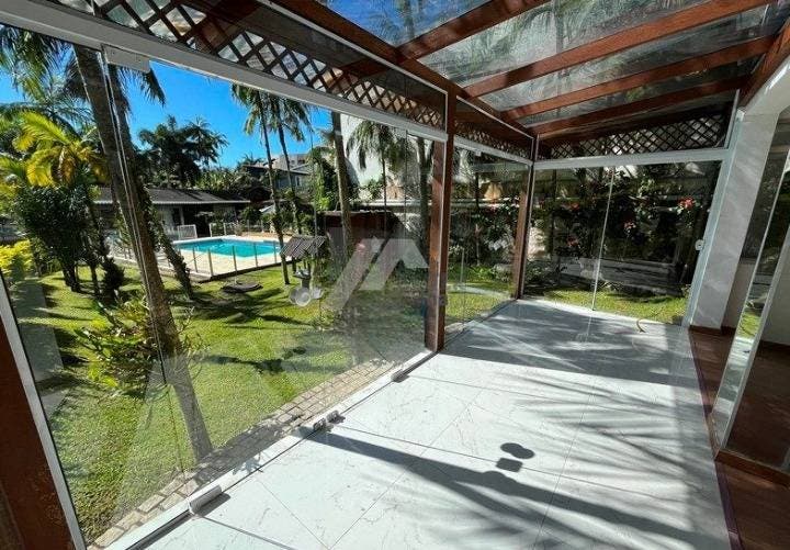 Sala comercial 94m para locação na carvoeira florianopolis