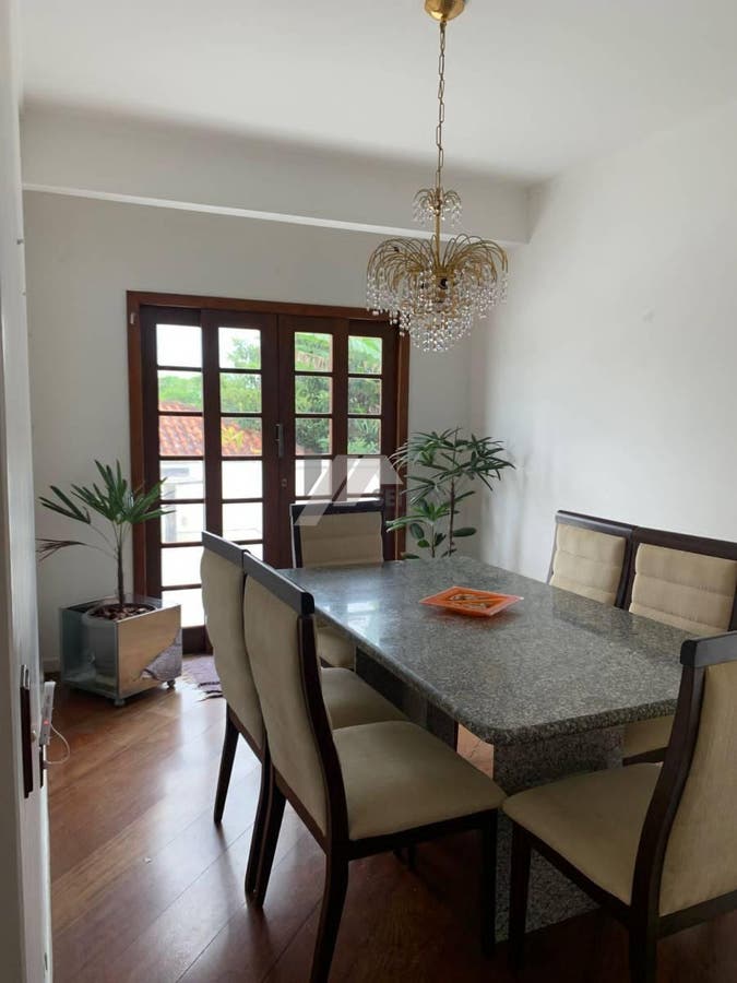 Casa com 5 quartos, Córrego Grande - Florianópolis