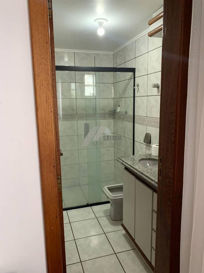 Casa com 5 quartos, Córrego Grande - Florianópolis