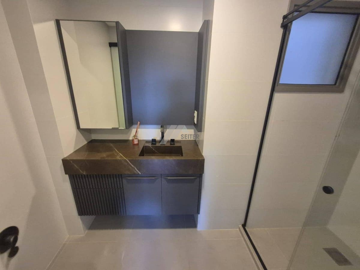 Apartamento a venda no Cacupe Florianopolis