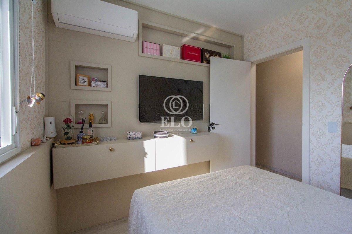 Apartamento, 3 quartos, 100 m² - Foto 1