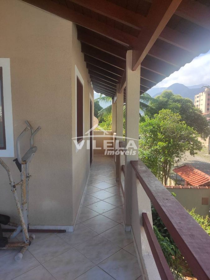 Sobrado com piscina-martin de sá-caraguatatuba-sp