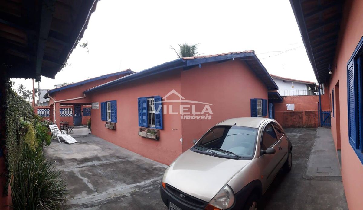 Casa de esquina -indaiá- caraguatatuba-sp