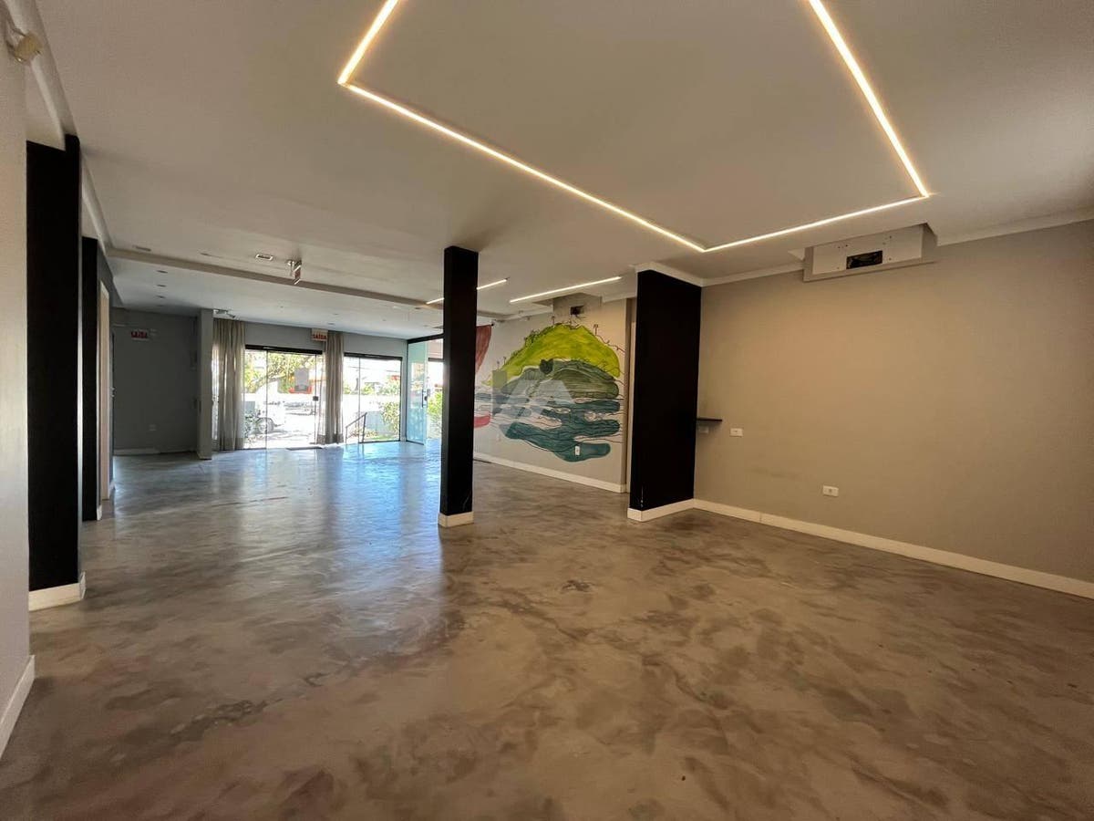 Casa Comercial Ampla para Locação no Pequeno Príncipe – Florianópolis