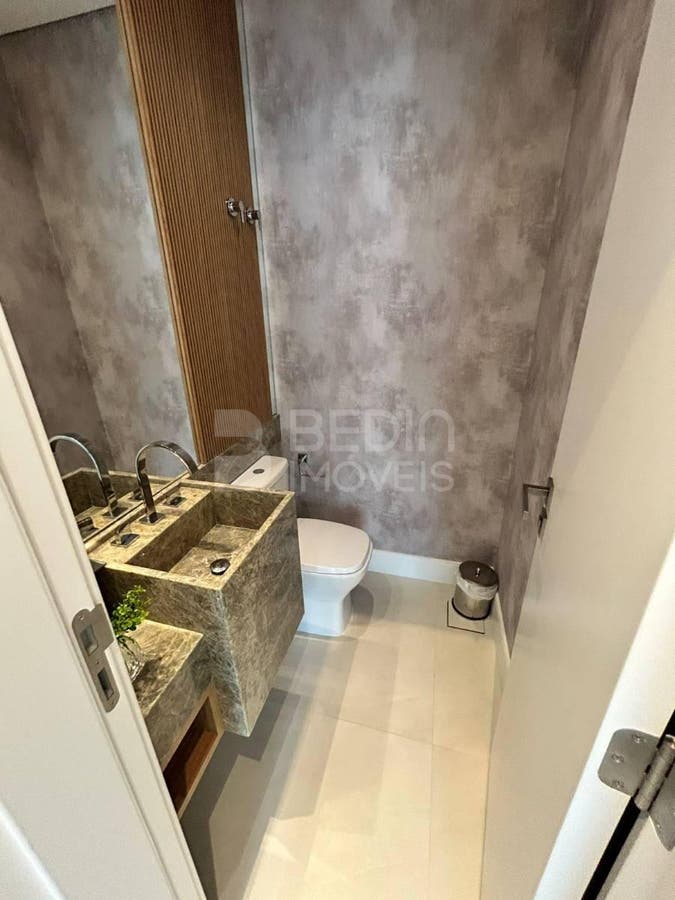 Apartamento de 4 quartos, 132m² no bairro Centro, em Balneário Camboriú | Eu Corretor
