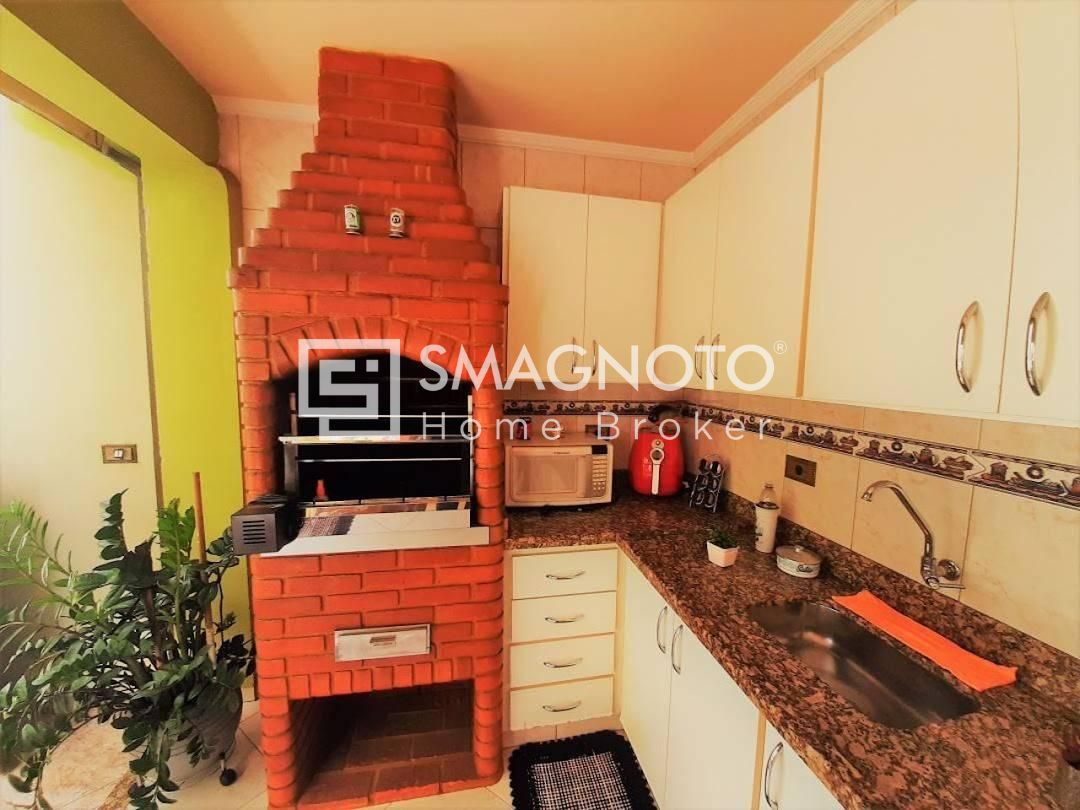 Casa com 3 dormitórios à venda, 186 m² por R$ 650.000,00 - Vila Rezende - Piracicaba/SP