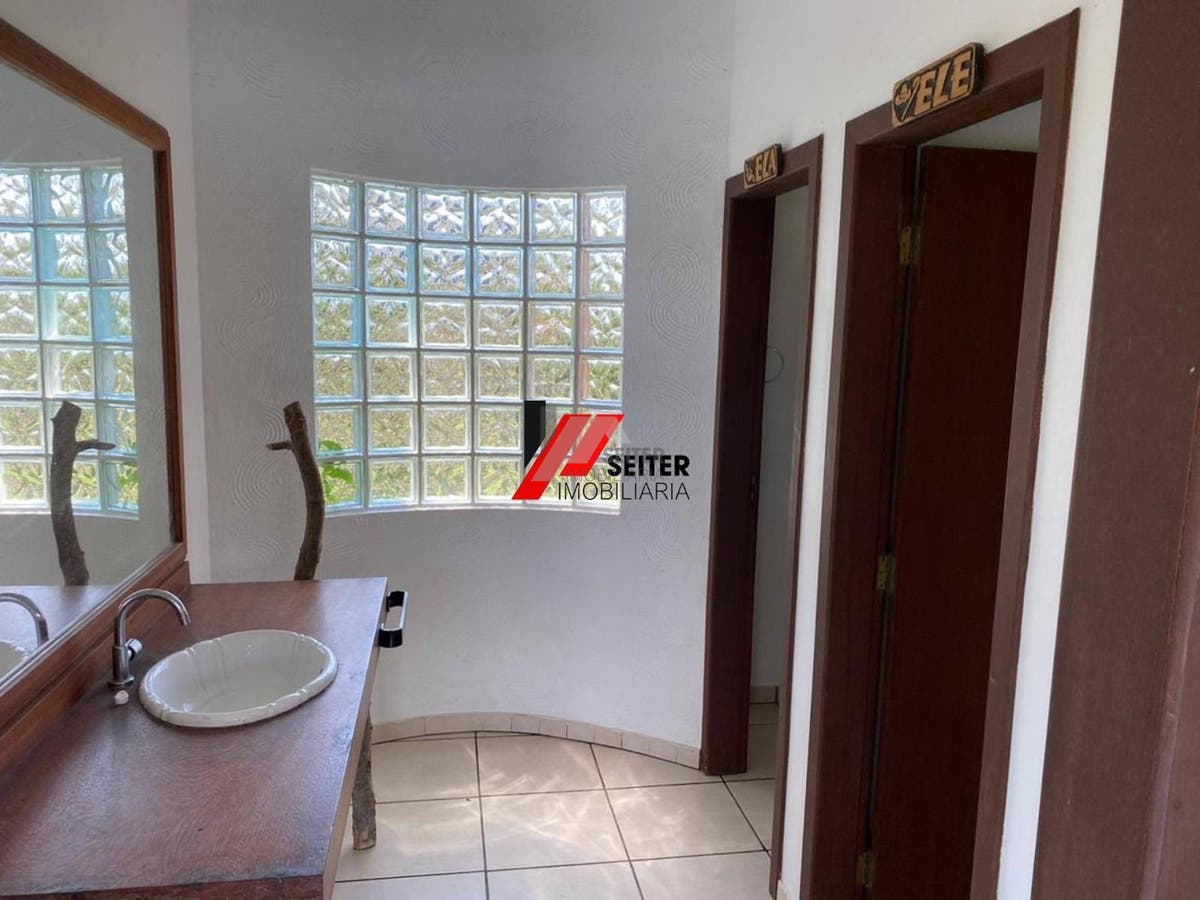 Casa a Venda em Canavieiras Florianópolis