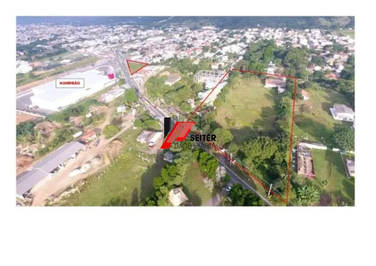 Terreno à venda no bairro Ingleses do Rio Vermelho no Norte da Ilha