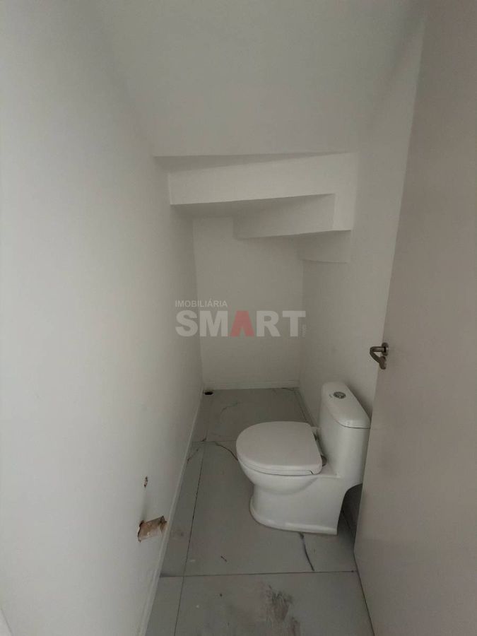 Geminado com 2 suítes no Tifa Martins